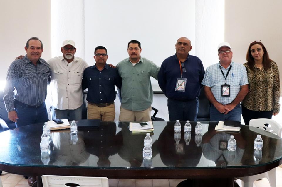 Productiva Reunión para Regularizar la Actividad Equino Turística en la zona de Playa Productiva Reunión para Regularizar la Actividad Equino Turística en la zona de Playa