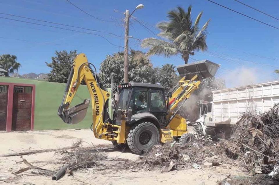 Trabaja Servicios Públicos por más calles limpias en Los Cabos Trabaja Servicios Públicos por más calles limpias en Los Cabos