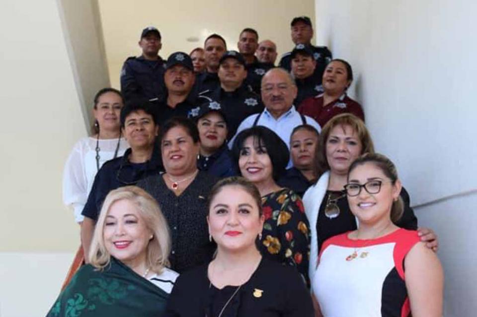 Apoyan diputadas y diputados a policías municipales en su profesionalización Apoyan diputadas y diputados a policías municipales en su profesionalización