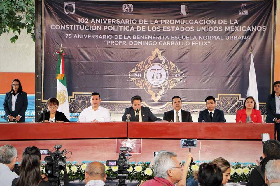 Servicio Público debe ser eficaz, eficiente y con calidad humana: Álvaro De la Peña Servicio Público debe ser eficaz, eficiente y con calidad humana: Álvaro De la Peña