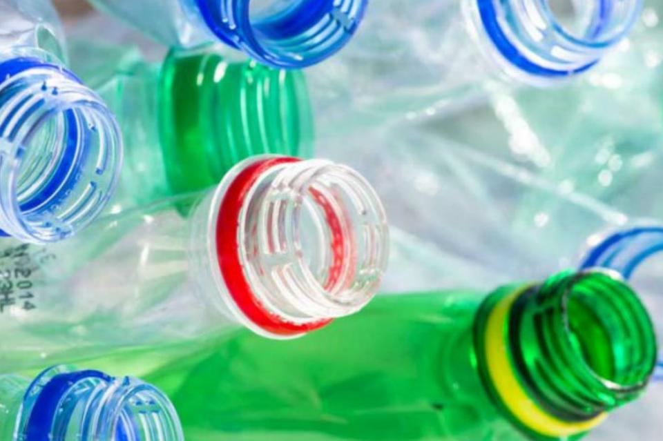 plasticos2 Desarrollan tecnología para convertir residuos plásticos en combustible