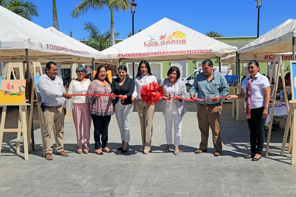 Exposición “Mujeres Construyendo con Inteligencia” espacio para emprendedoras en Los Cabos Exposición “Mujeres Construyendo con Inteligencia” espacio para emprendedoras en Los Cabos