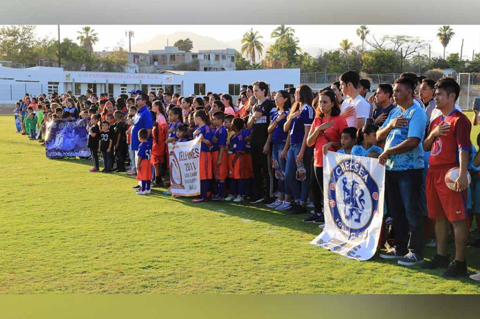 Más de 2500 deportistas participan en el 1er. Torneo de Fútbol de Los Cabos Más de 2500 deportistas participan en el 1er. Torneo de Fútbol de Los Cabos