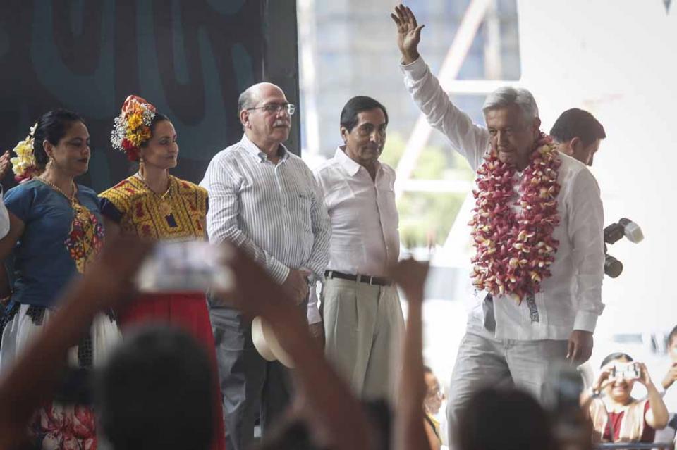 Promete el Presidente crear una "cortina de desarrollo" en el Istmo Promete el Presidente crear una "cortina de desarrollo" en el Istmo