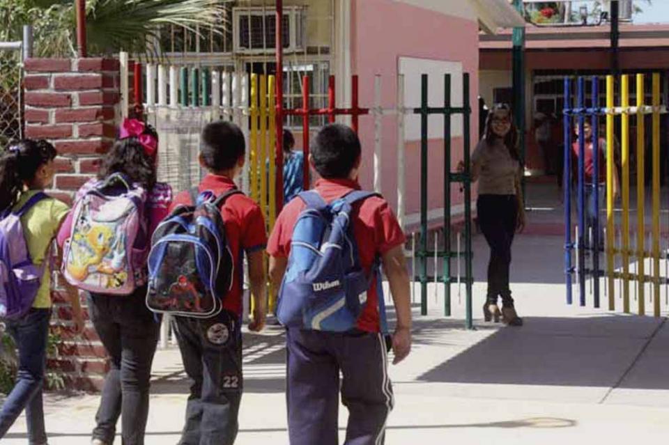 Más de 25 millones de alumnos de nivel básico regresarán mañana a clases Más de 25 millones de alumnos de nivel básico regresarán mañana a clases