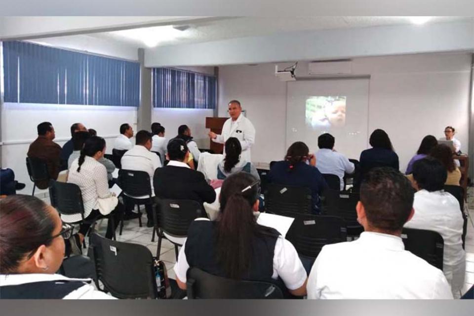 Salud efectúa capacitación médica para prevenir infecciones diarréicas en niños Salud efectúa capacitación médica para prevenir infecciones diarréicas en niños