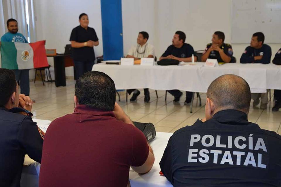 Policías estatales buscan certificarse en atención prehospitalaria Policías estatales buscan certificarse en atención prehospitalaria