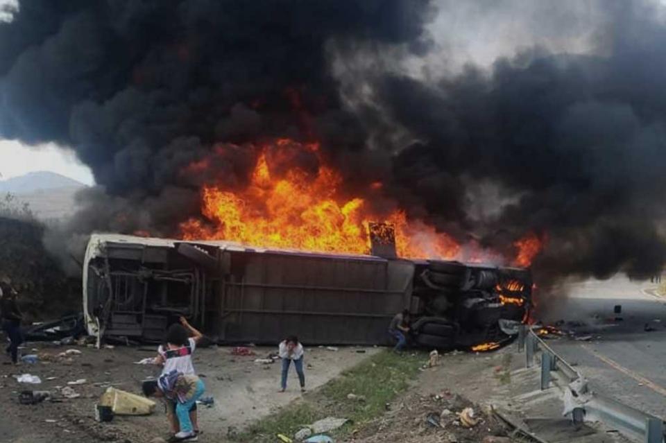 638583568356 21 muertos y 30 heridos por accidente carretero en Veracruz