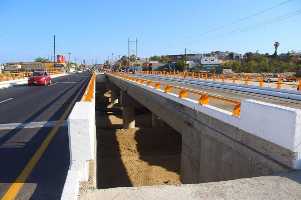Abren a la circulación vial puente “Chaparro” del vado de Santa Rosa Abren a la circulación vial puente “Chaparro” del vado de Santa Rosa