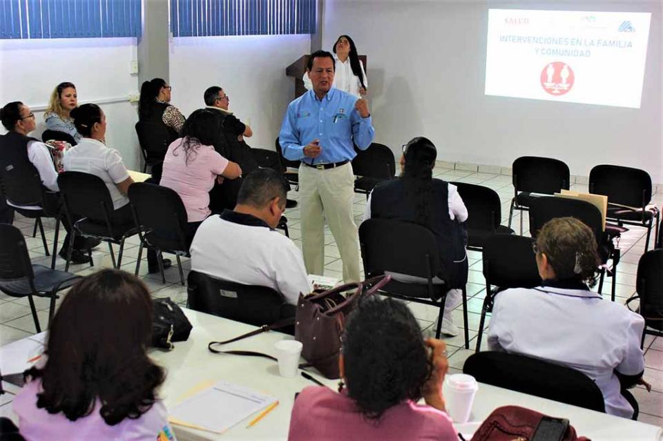 Salud desarrolla capacitación de personal para fortalecer atención de adolescentes Salud desarrolla capacitación de personal para fortalecer atención de adolescentes