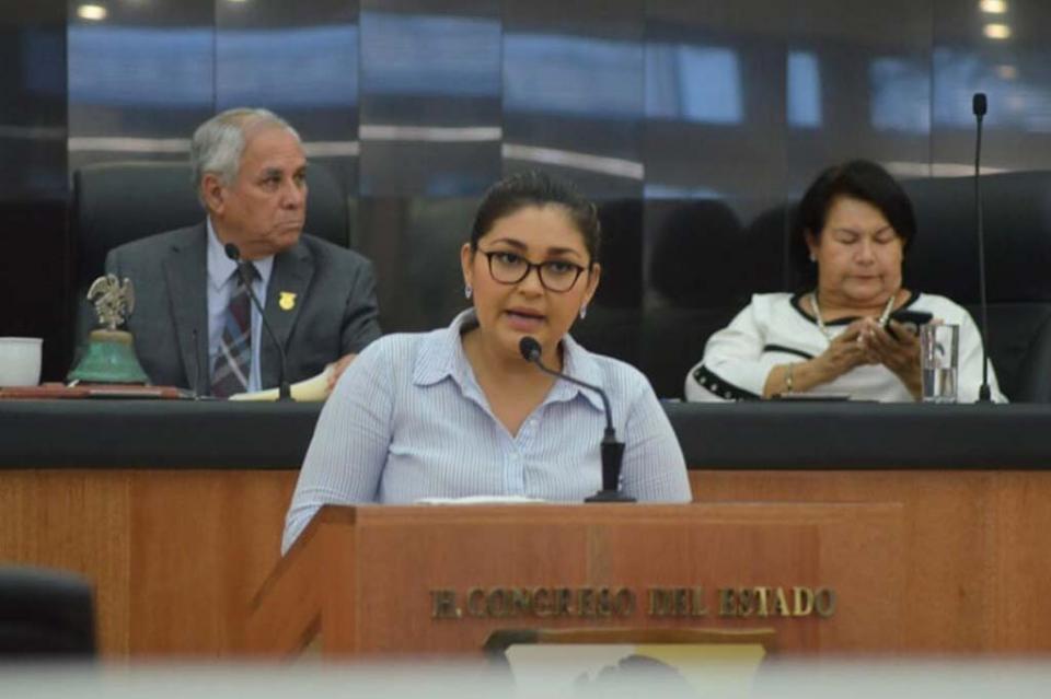 Se pronuncia Dip. Lorenia Montaño por más mesas de trabajo de la iniciativa de matrimonio igualitario Se pronuncia Dip. Lorenia Montaño por más mesas de trabajo de la iniciativa de matrimonio igualitario