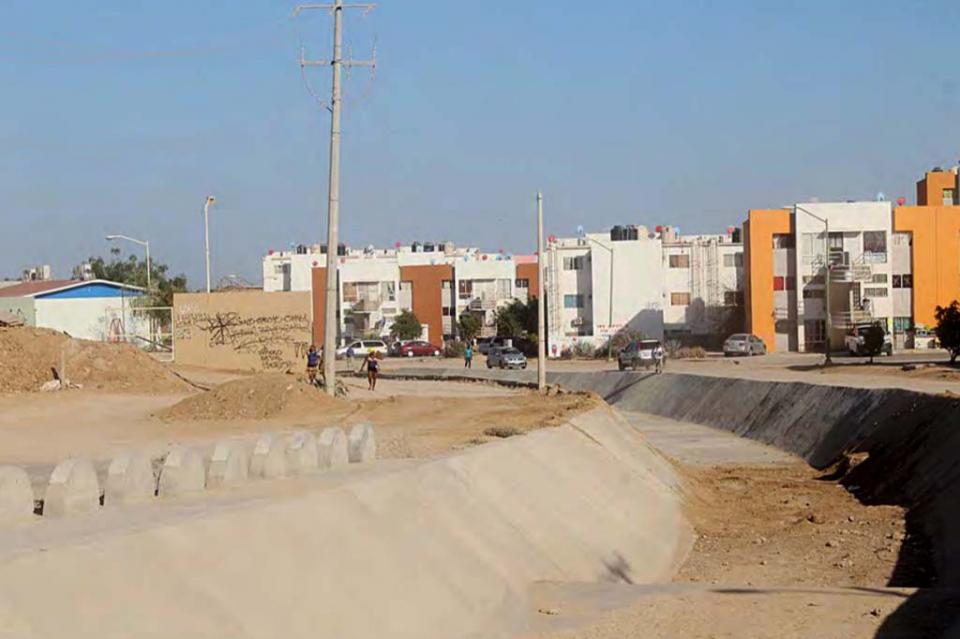 Piden vecinos de Chula Vista que transporte urbano y colectivos entren al fraccionamiento Piden vecinos de Chula Vista que transporte urbano y colectivos entren al fraccionamiento