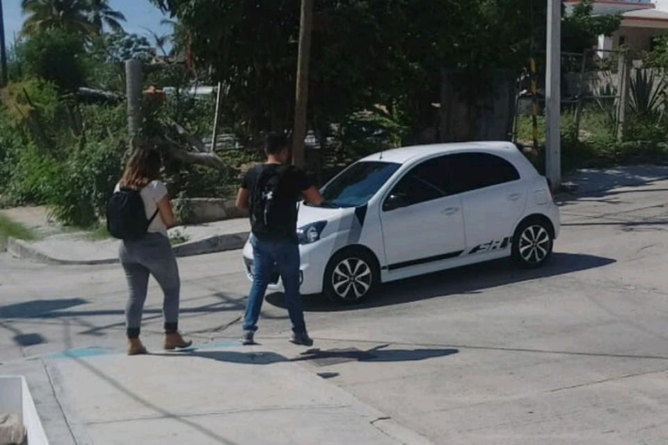 Sigue la cacería de inspectores del transporte contra UBER, denuncian choferes de la plataforma digital Sigue la cacería de inspectores del transporte contra UBER, denuncian choferes de la plataforma digital