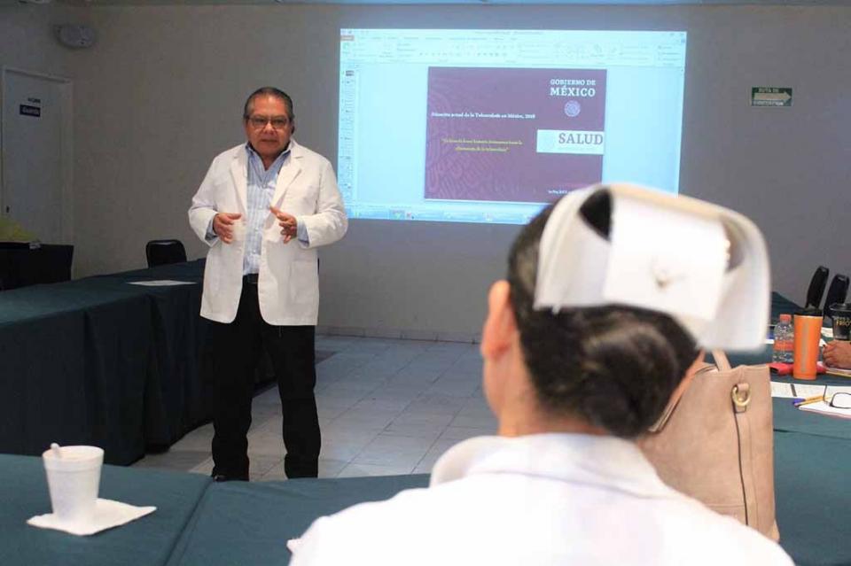 Con capacitación SSA de BCS fortalece la vigilancia epidemiológica de tuberculosis Con capacitación SSA de BCS fortalece la vigilancia epidemiológica de tuberculosis