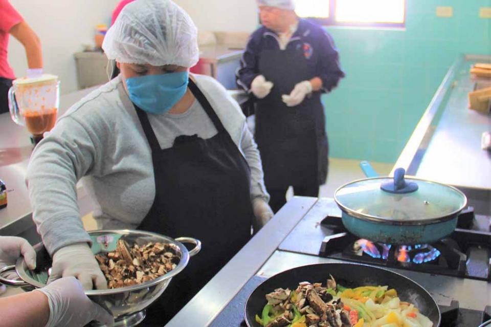 Arranca taller de cocina incluyente para jóvenes con discapacidad Arranca taller de cocina incluyente para jóvenes con discapacidad