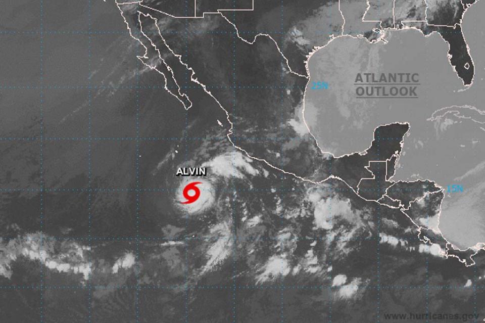 Se forma Alvin, primera tormenta tropical en el océano Pacífico Se forma Alvin, primera tormenta tropical en el océano Pacífico