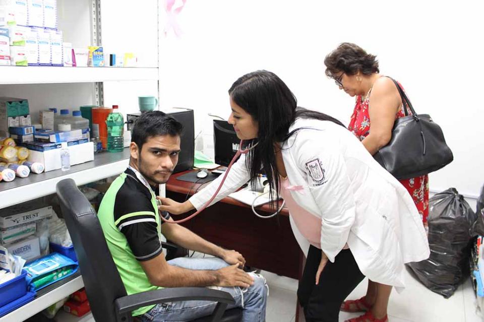 Con tres Consultorios Médicos y Caravanas de Salud continúa Gobierno de Los Cabos brindando atención en las colonias del municipio Con tres Consultorios Médicos y Caravanas de Salud continúa Gobierno de Los Cabos brindando atención en las colonias del municipio