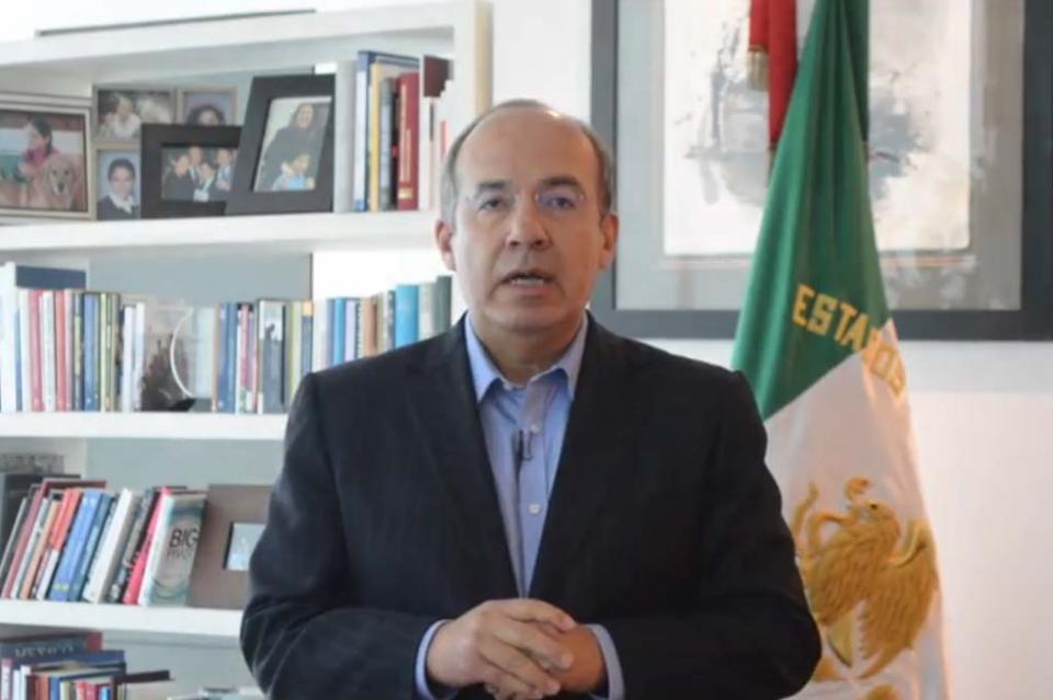 Calderón exige a Durazo pruebas de dichos o retirar “calumnias” Calderón exige a Durazo pruebas de dichos o retirar “calumnias”