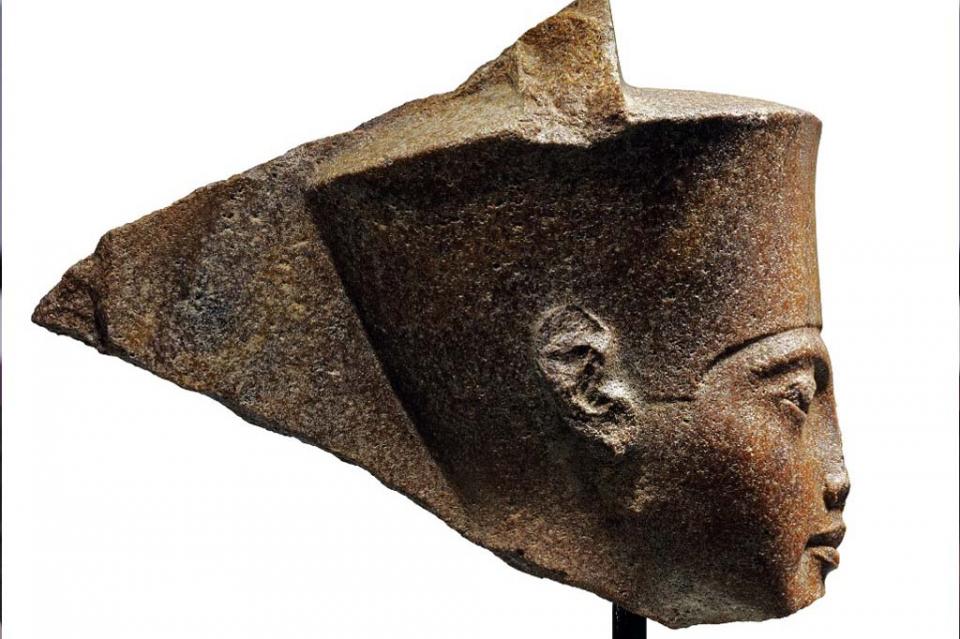 Christie´s vende escultura de faraón Tutankamon en 5.9 mdd Christie´s vende escultura de faraón Tutankamon en 5.9 mdd