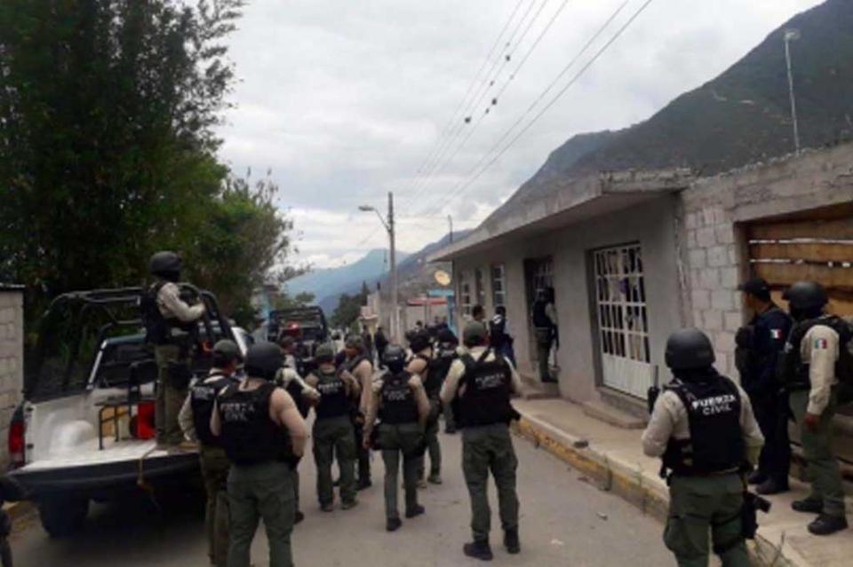 Capturan a cuatro secuestradores y rescatan a víctima en Veracruz Capturan a cuatro secuestradores y rescatan a víctima en Veracruz