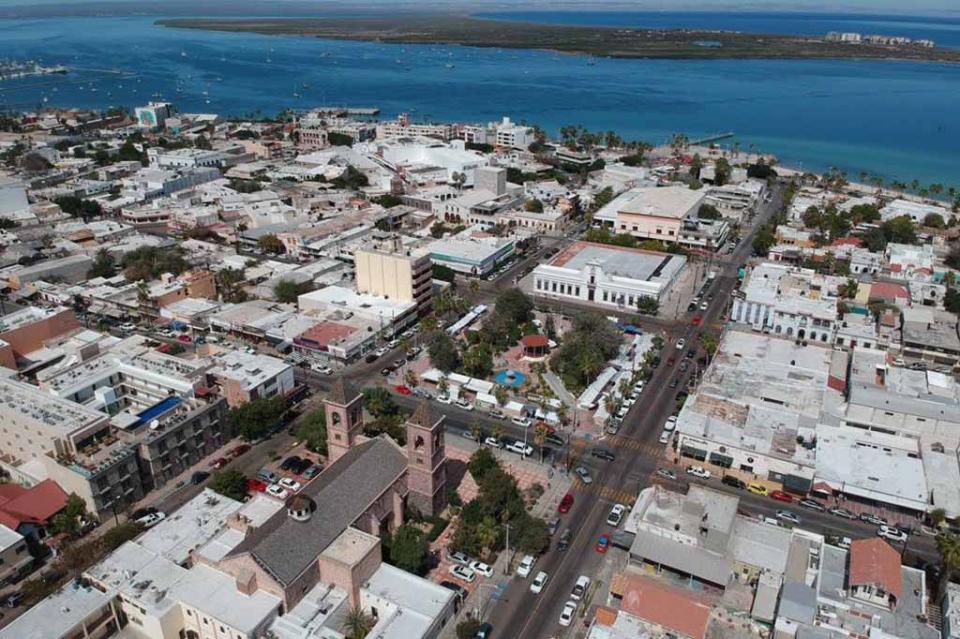 Continuará SEPUIM con embellecimiento del centro histórico de La Paz Continuará SEPUIM con embellecimiento del centro histórico de La Paz