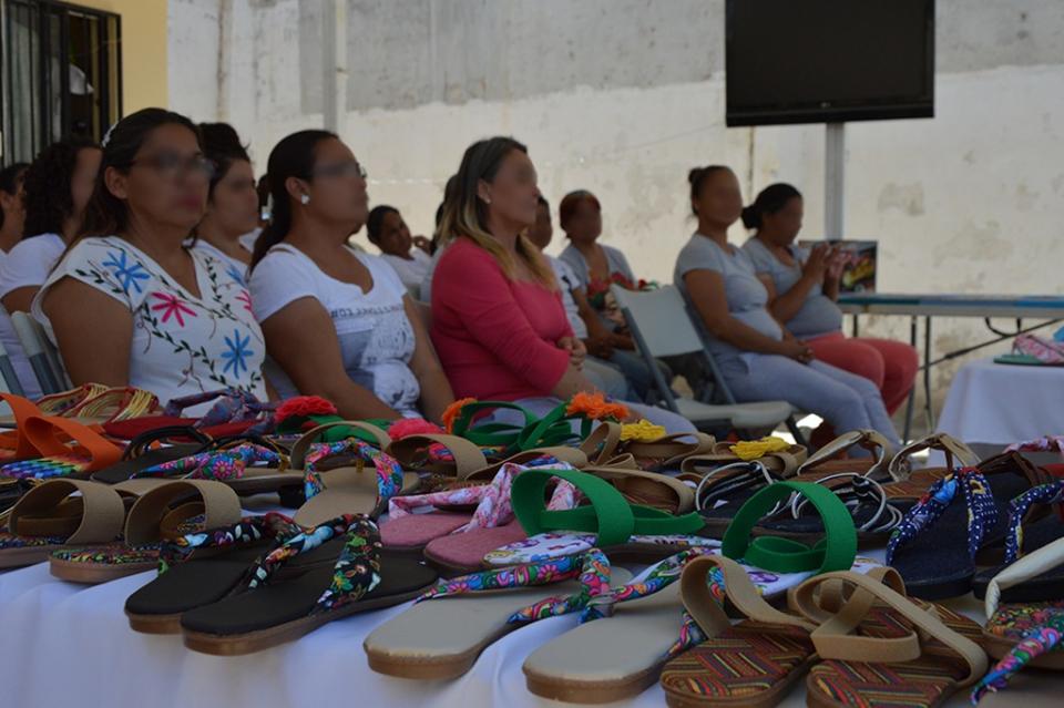 Incrementan oferta de talleres en penal de mujeres Incrementan oferta de talleres en penal de mujeres