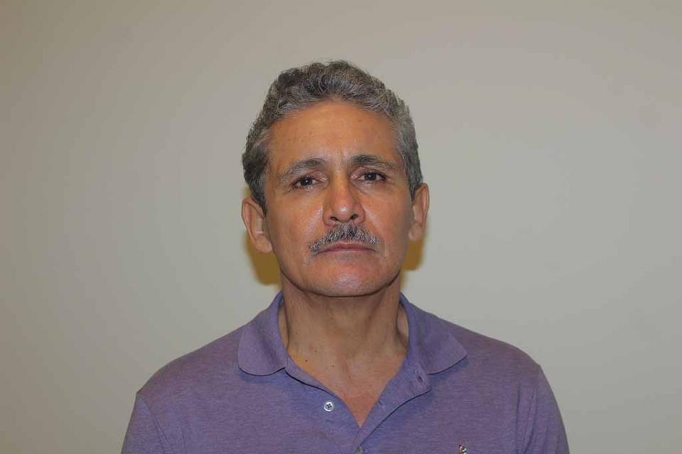 Ponen hoteleros a funcionar sus plantas de luz para reducir apagones, pero CFE debe buscar estrategias de solución: Julio Castillo Acertado que autoridades retomen operativos para erradicar problema de explotación infantil: Julio Castillo