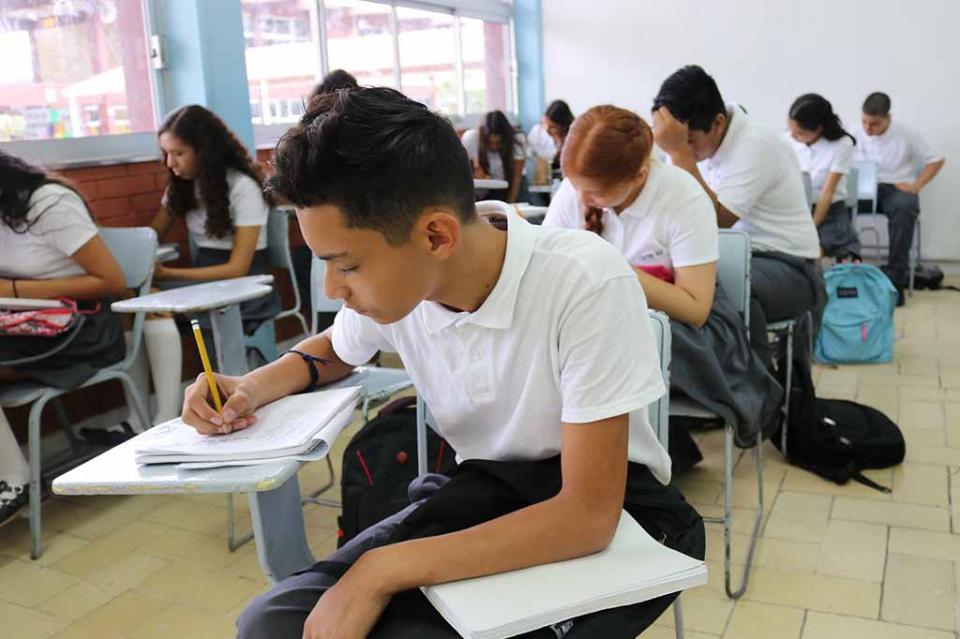 Participarán 400 alumnos de La Paz y Los Cabos en formación dual a partir del próximo ciclo Participarán 400 alumnos de La Paz y Los Cabos en formación dual a partir del próximo ciclo