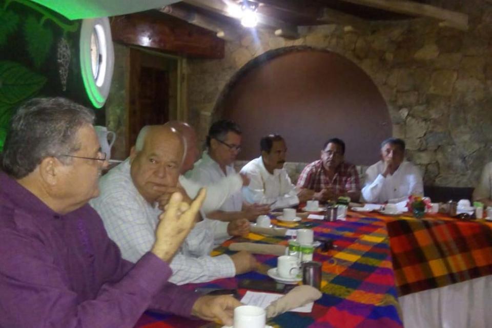 Expone Canacintra Los Cabos a Víctor Castro proyecto hídrico en Cabo San Lucas Expone Canacintra Los Cabos a Víctor Castro proyecto hídrico en Cabo San Lucas