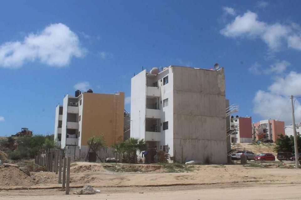 Lamentable que familias de Chula Vista se negaran a ir a los albergues ante efectos de “Lorena”: Erick Santillán Lamentable que familias de Chula Vista se negaran a ir a los albergues ante efectos de “Lorena”: Erick Santillán