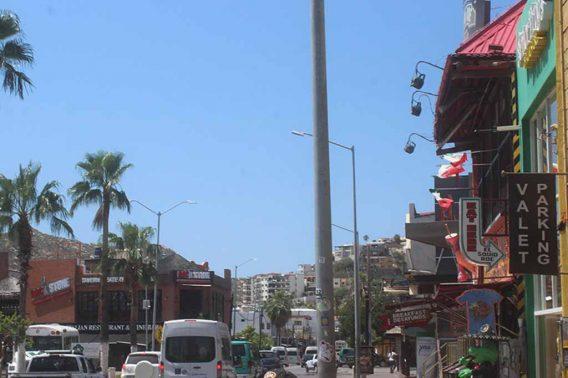 “Ciertos” temas del Reglamento de Imagen Urbana deben de ser “socializados”: Israel López “Ciertos” temas del Reglamento de Imagen Urbana deben de ser “socializados”: Israel López