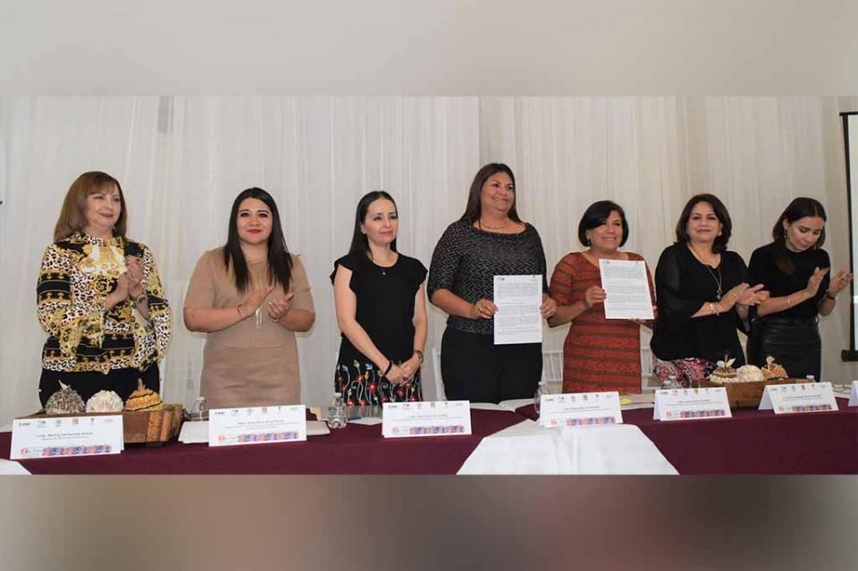 Durante el 1º año de la XIII Administración, se trabajó por la Igualdad, la No Discriminación y la No Violencia contra las Mujeres Durante el 1º año de la XIII Administración, se trabajó por la Igualdad, la No Discriminación y la No Violencia contra las Mujeres