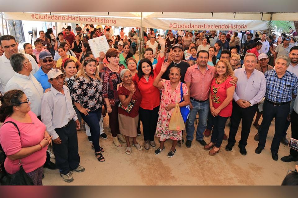 En este primer año de Gobierno, se aseguró la no corrupción en el Ejercicio Público En este primer año de Gobierno, se aseguró la no corrupción en el Ejercicio Público