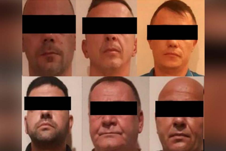 FBI, FGR e INM aprehenden a siete extranjeros en Los Cabos FBI, FGR e INM aprehenden a siete rumanos clonadores de tarjetas en Los Cabos