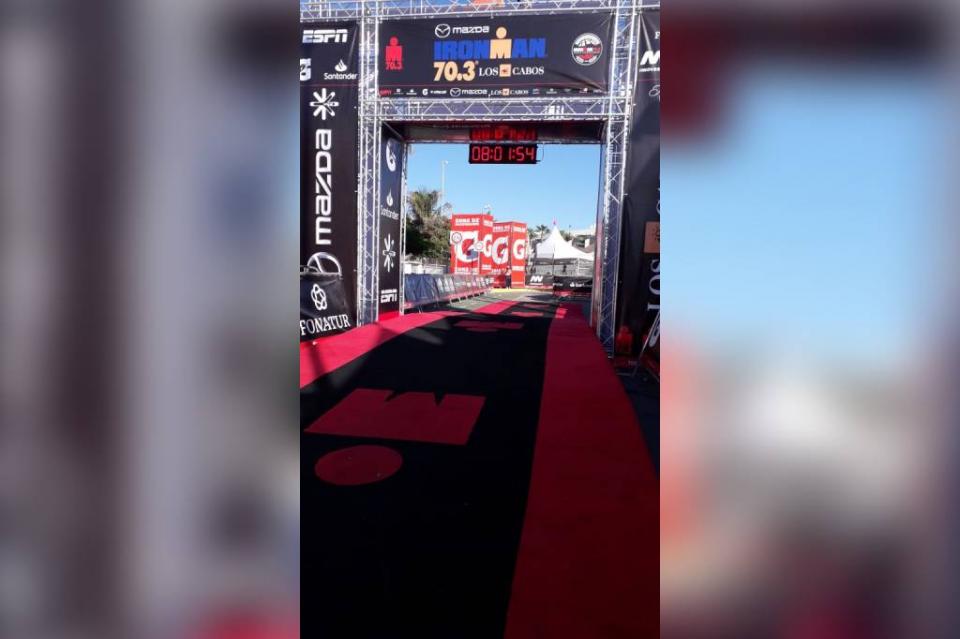 New Project - 2019-11-03T093204.010 Lionel Sanders lidera el Ironman 70.3 Los Cabos