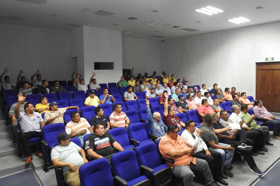 Inicia Gobierno Municipal Capacitación a Choferes de Transporte Público Inicia Gobierno Municipal Capacitación a Choferes de Transporte Público
