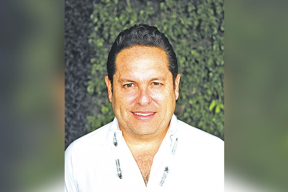 Logran en BCS preservar sueldos pero no se ha podido evitar la caída del poder adquisitivo de los trabajadores: Luis Humberto Araiza Reforzarán secretarios de Turismo del país promoción, capacitación e infraestructura turística: Luis Humberto Araiza