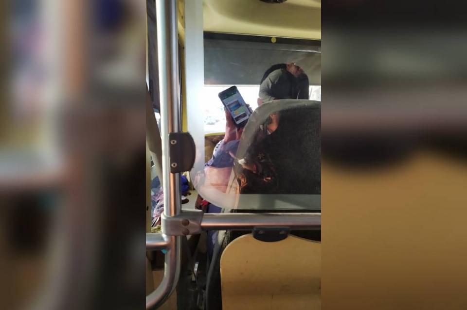 New Project - 2019-12-03T124722.409 Piden usuarios que choferes de transporte público dejen de utilizar el teléfono celular