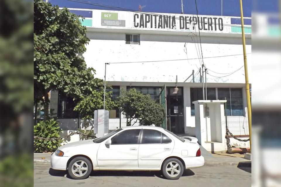 Alerta Capitanía de Puerto de Los Cabos ante mal tiempo Alerta Capitanía de Puerto de Los Cabos ante mal tiempo