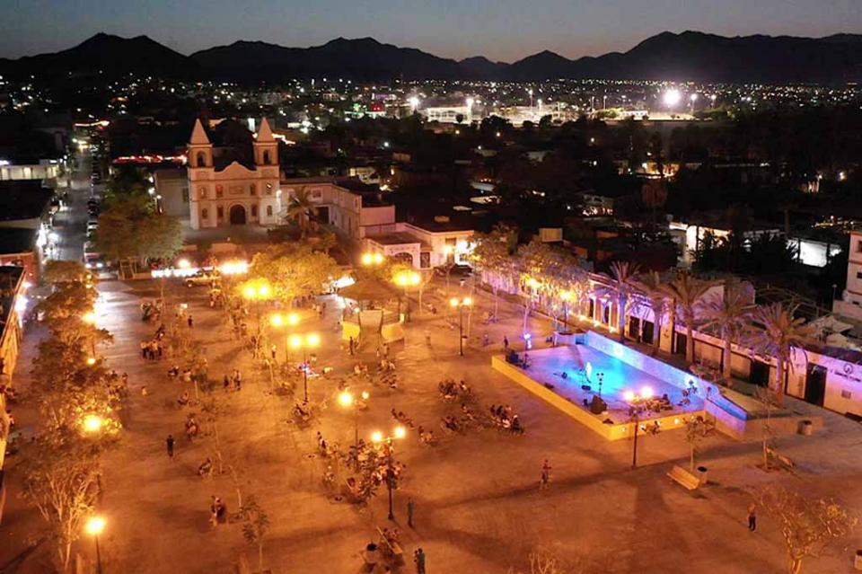 Las plazas públicas de Los Cabos se visten de arte: conoce y disfruta los espacios que promueve el ICA Las plazas públicas de Los Cabos se visten de arte: conoce y disfruta los espacios que promueve el ICA