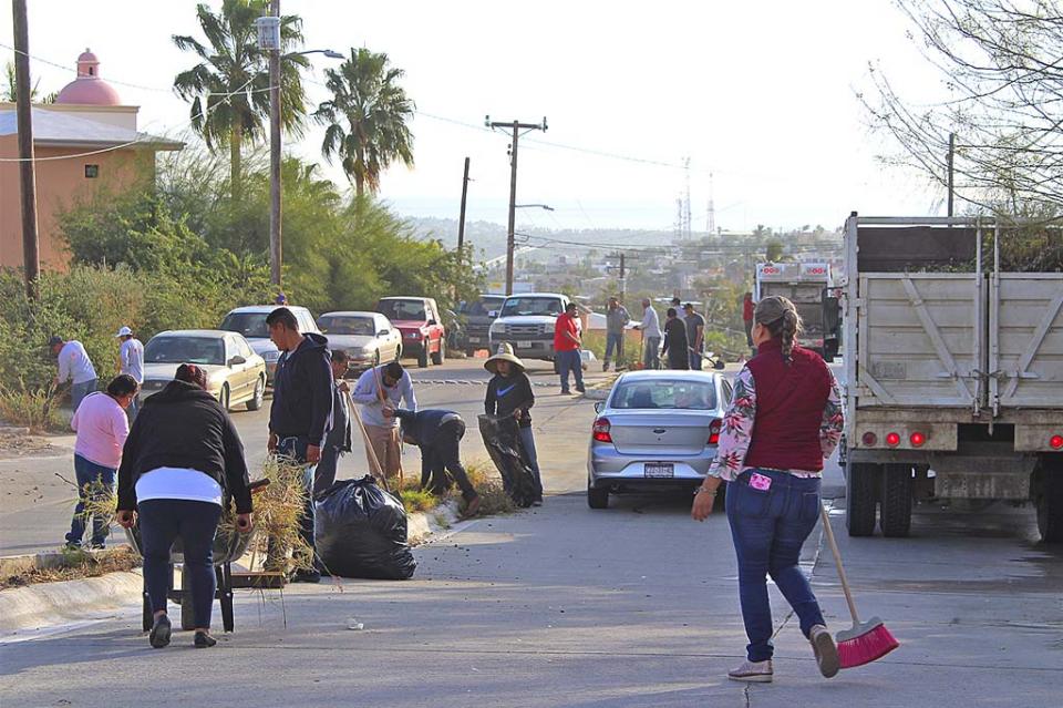 “Basura inorgánica y ramas, lo que más se recolecta en campañas de limpieza” Mario Monroy “Basura inorgánica y ramas, lo que más se recolecta en campañas de limpieza” Mario Monroy