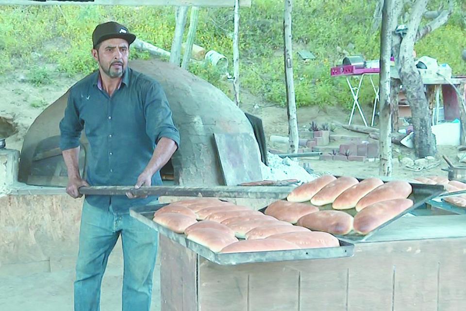 Elaboran pan de mujer, empanadas y coricos para mejorar su economía Elaboran pan de mujer, empanadas y coricos para mejorar su economía