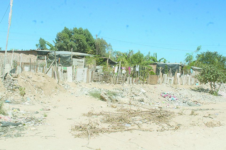 Afronta Protección Civil crecimiento de familias asentadas en zonas de riesgo: Carlos Godínez Afronta Protección Civil crecimiento de familias asentadas en zonas de riesgo: Carlos Godínez