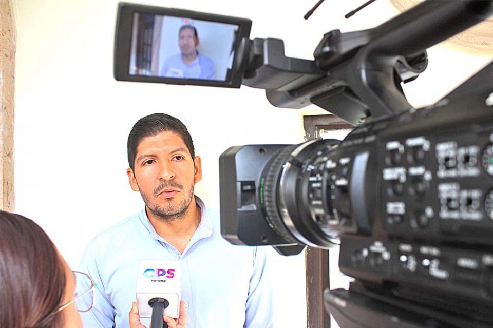 “Interpone amparo Desarrollo Palmilla por revocación de licencia en caseta”, Síndico “Interpone amparo Desarrollo Palmilla por revocación de licencia en caseta”, Síndico
