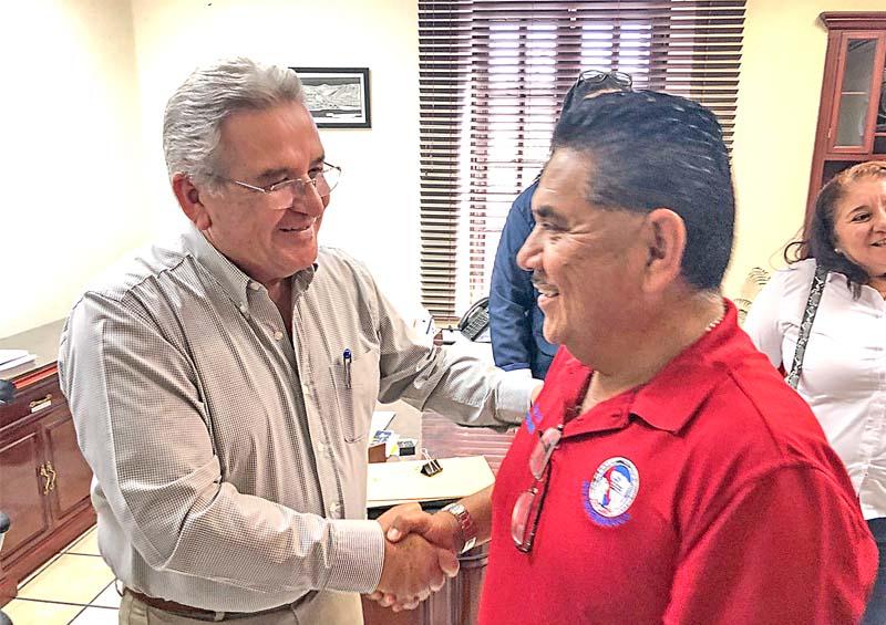 Acuerdan Ayuntamiento de Los Cabos y Sindicato de Burócratas reunirse la próxima semana Acuerdan Ayuntamiento de Los Cabos y Sindicato de Burócratas reunirse la próxima semana
