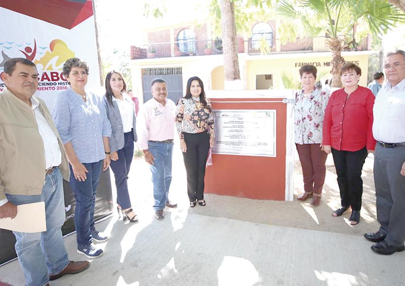 Invierten un total de 16 mdp en pavimentación en Miraflores Invierten un total de 16 mdp en pavimentación en Miraflores