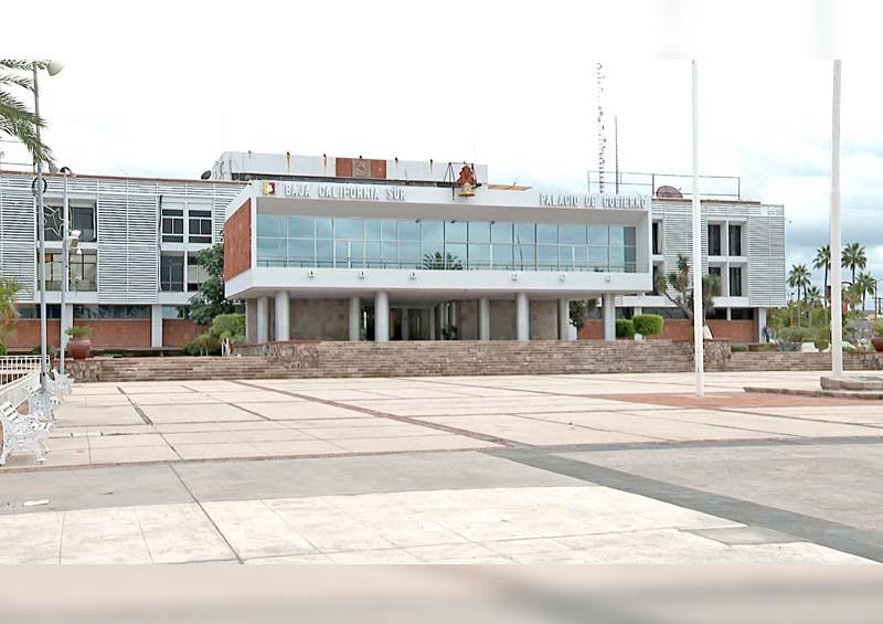 Se adhieren jubilados y pensionados de BCS a la Red Nacional de Jubilados Se adhieren jubilados y pensionados de BCS a la Red Nacional de Jubilados