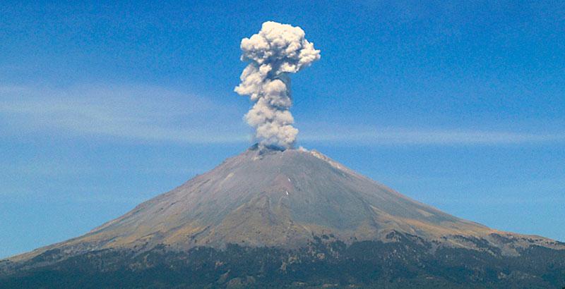 Popocatepetl Volcano Fumarole Emite el Popocatépetl 177 exhalaciones en las últimas 24 horas