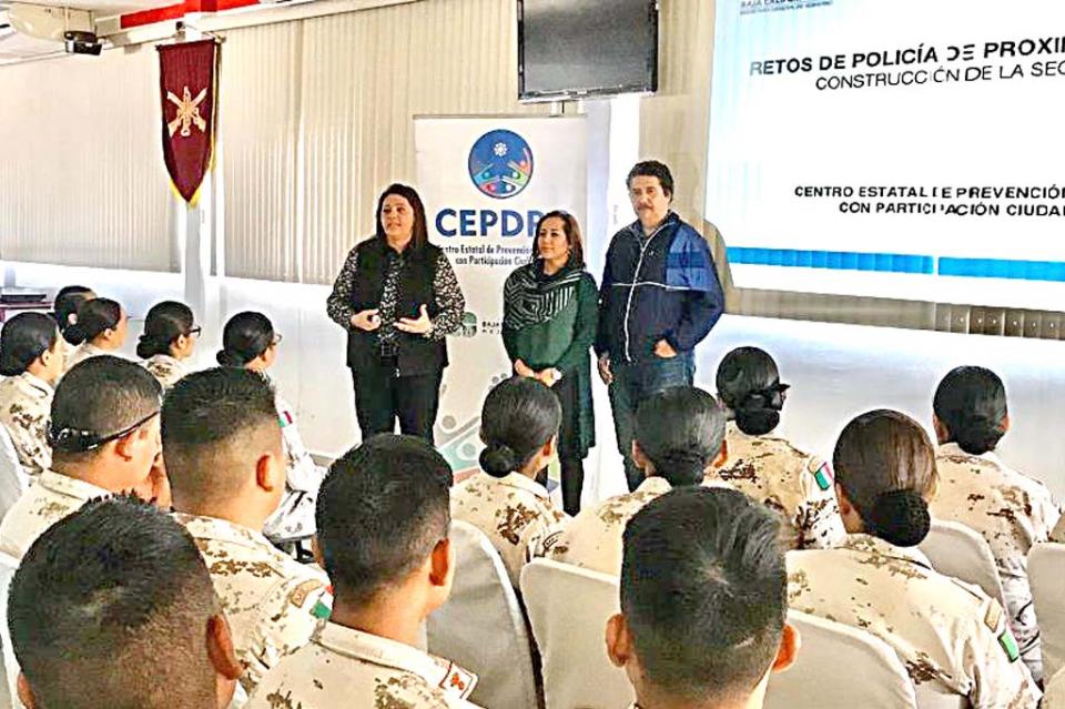 Imparten curso de seguridad ciudadana a elementos de Sedena Imparten curso de seguridad ciudadana a elementos de Sedena