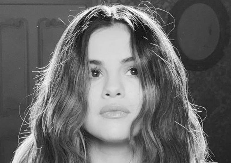 sggsgs Selena Gómez ignora los comentarios negativos sobre su aspecto